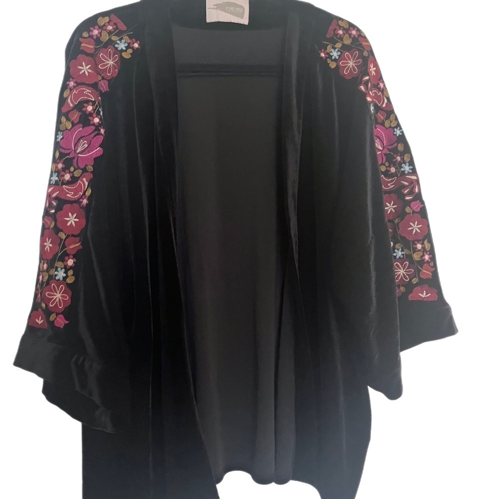 Velvety Embroidered Boho Open 3/4 sleeves Romantic Goth Kimono Cardigan